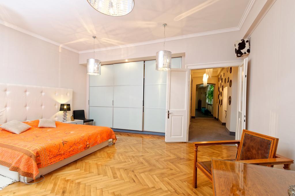 Neoclassical Luxury Apartment Laibach Exterior foto