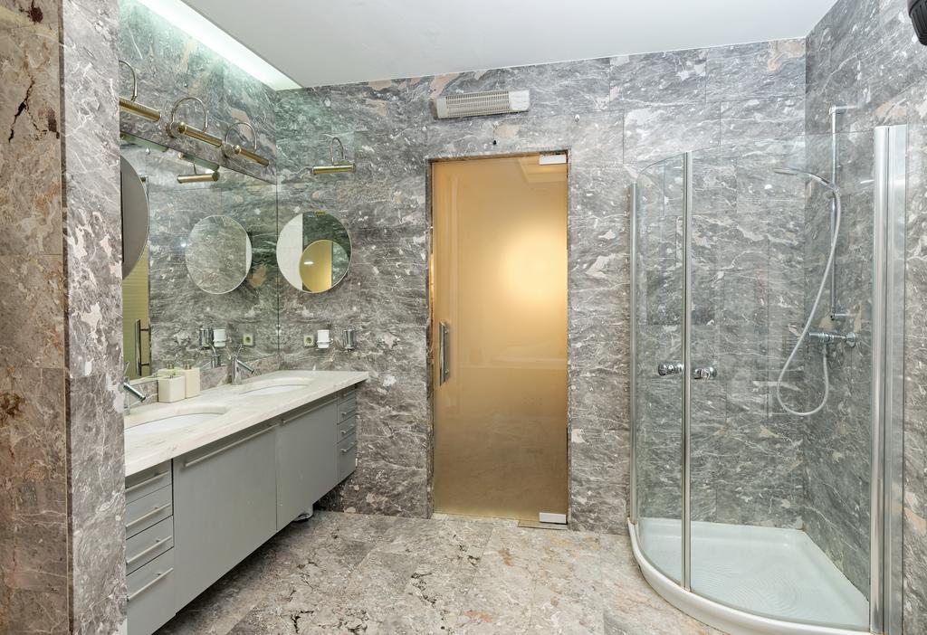 Neoclassical Luxury Apartment Laibach Exterior foto