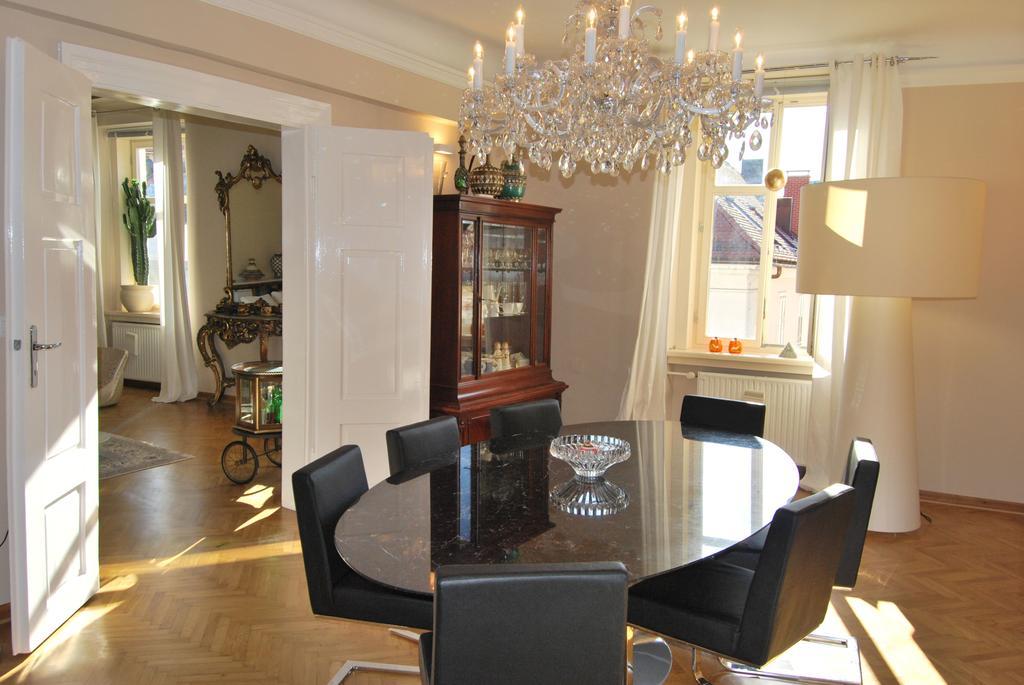 Neoclassical Luxury Apartment Laibach Exterior foto